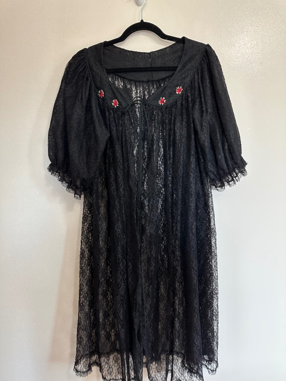 Vintage Union Made Black Sheer Nightgown & Matching Lace Robe, 2 Pc Set, Medium - Picture 6 of 8